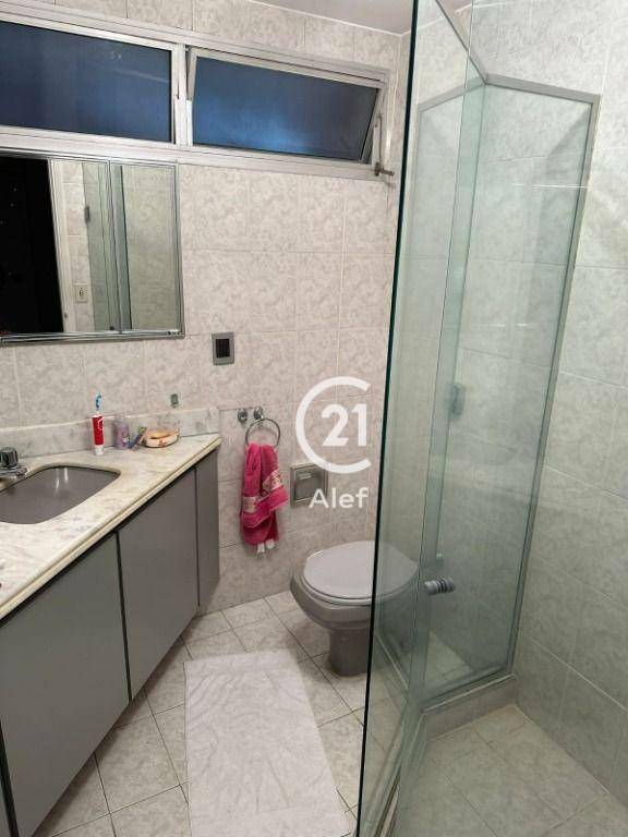 Apartamento à venda com 3 quartos, 130m² - Foto 26