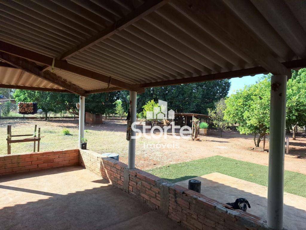 Chácara à venda com 3 quartos, 3400M2 - Foto 7