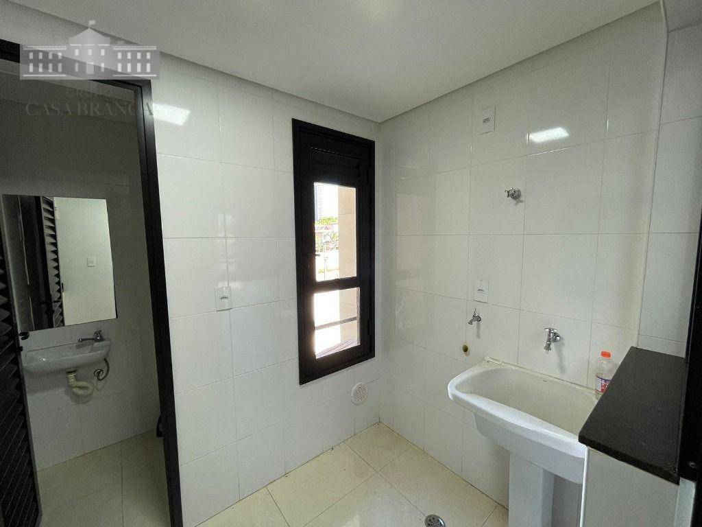 Apartamento à venda com 3 quartos, 110m² - Foto 18