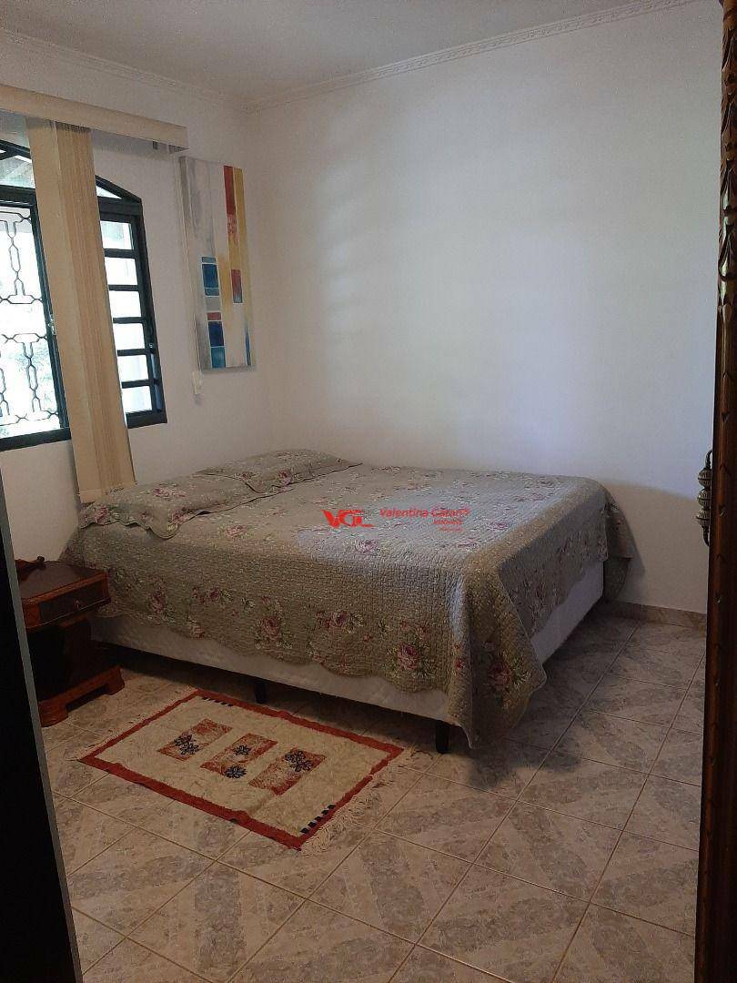 Sítio à venda com 3 quartos, 600m² - Foto 17