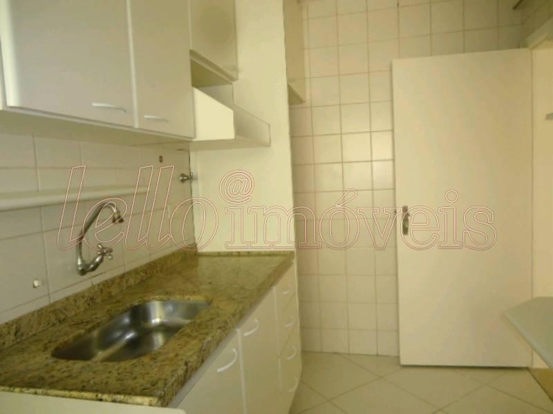Apartamento para alugar com 2 quartos, 61m² - Foto 9