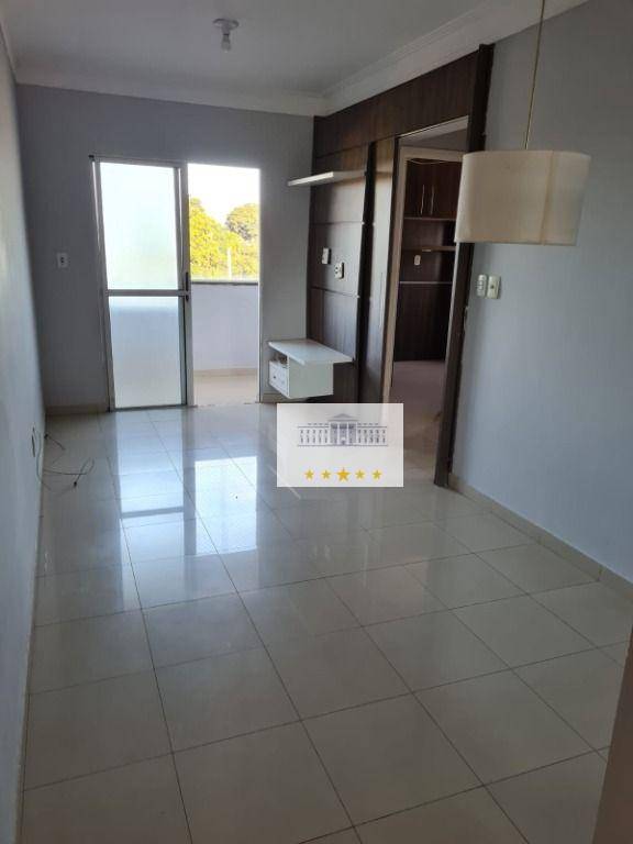 Apartamento à venda com 2 quartos, 55m² - Foto 1