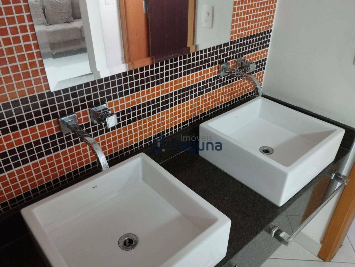 Apartamento para alugar com 3 quartos, 120m² - Foto 46