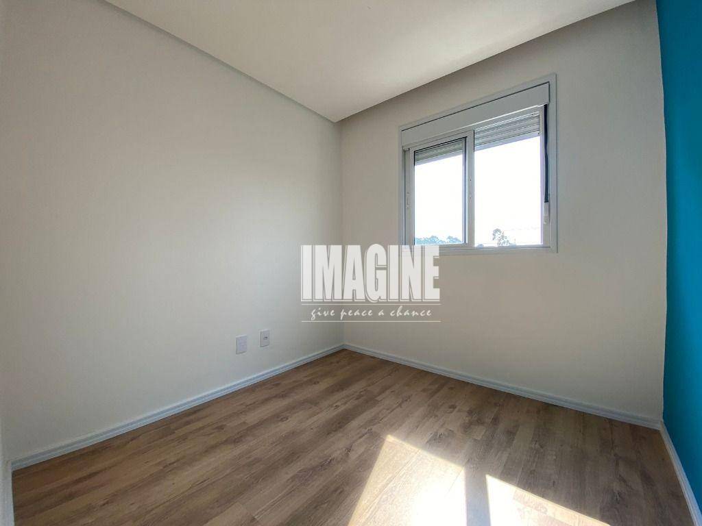 Apartamento à venda com 2 quartos, 40m² - Foto 7