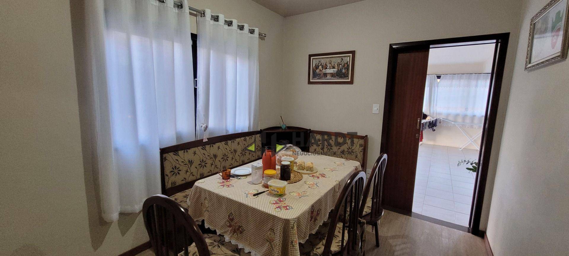Chácara à venda com 4 quartos, 205m² - Foto 24