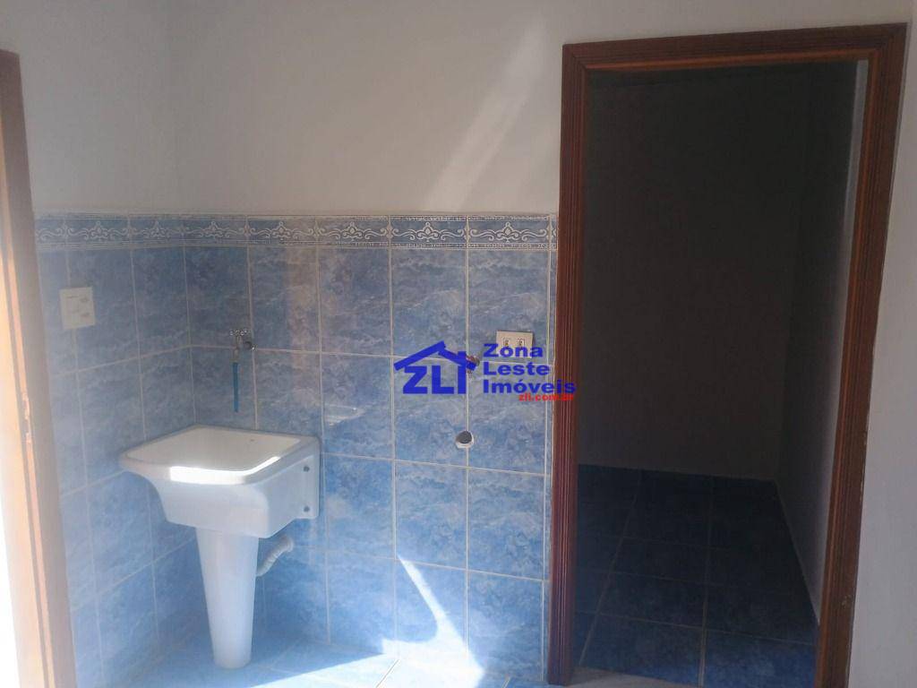 Casa para alugar com 2 quartos, 98m² - Foto 16