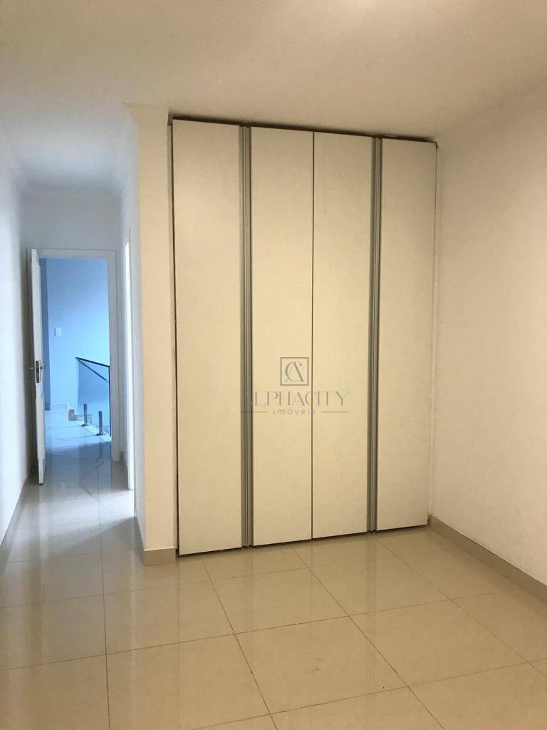 Casa de Condomínio à venda com 4 quartos, 500m² - Foto 22