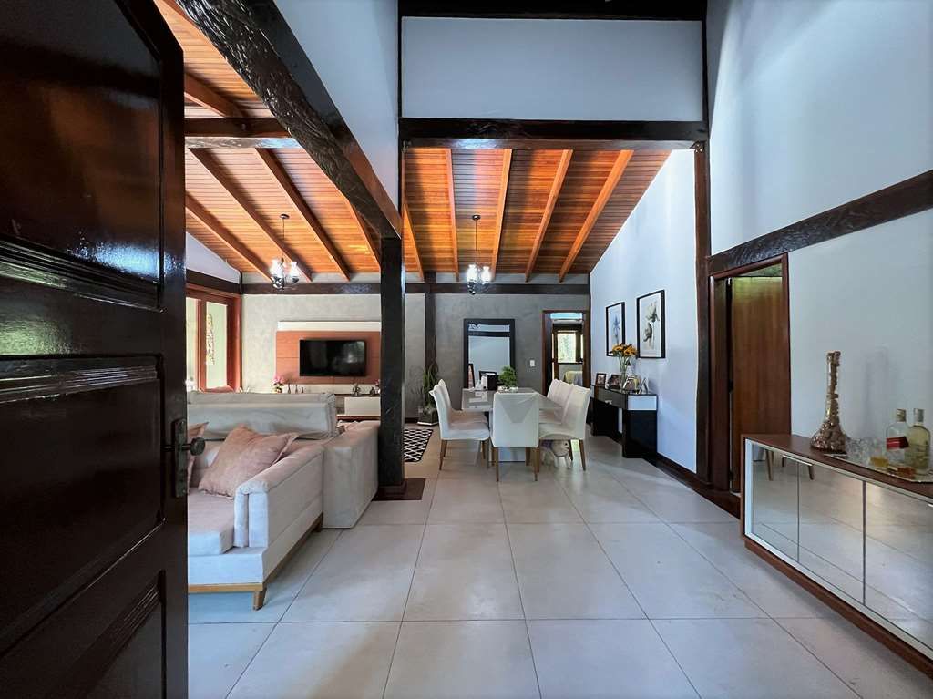 Casa de Condomínio à venda com 4 quartos, 320m² - Foto 6