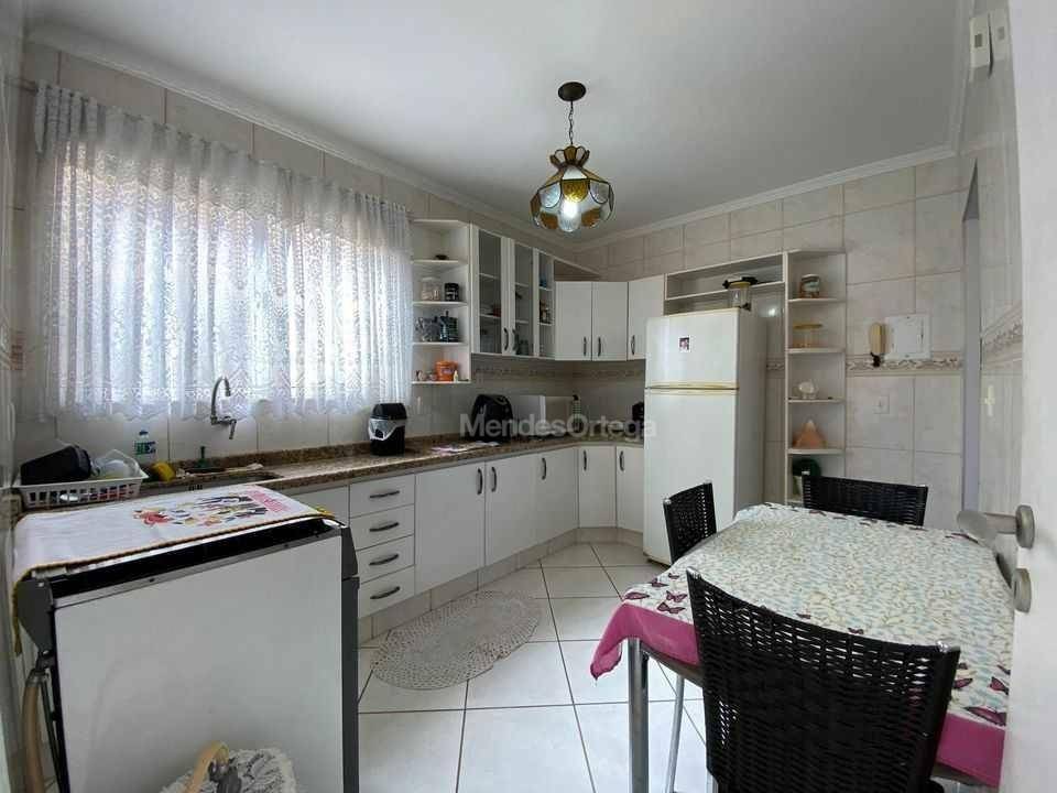 Apartamento à venda com 2 quartos, 60m² - Foto 7