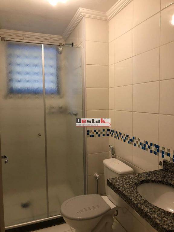 Apartamento à venda com 2 quartos, 55m² - Foto 40