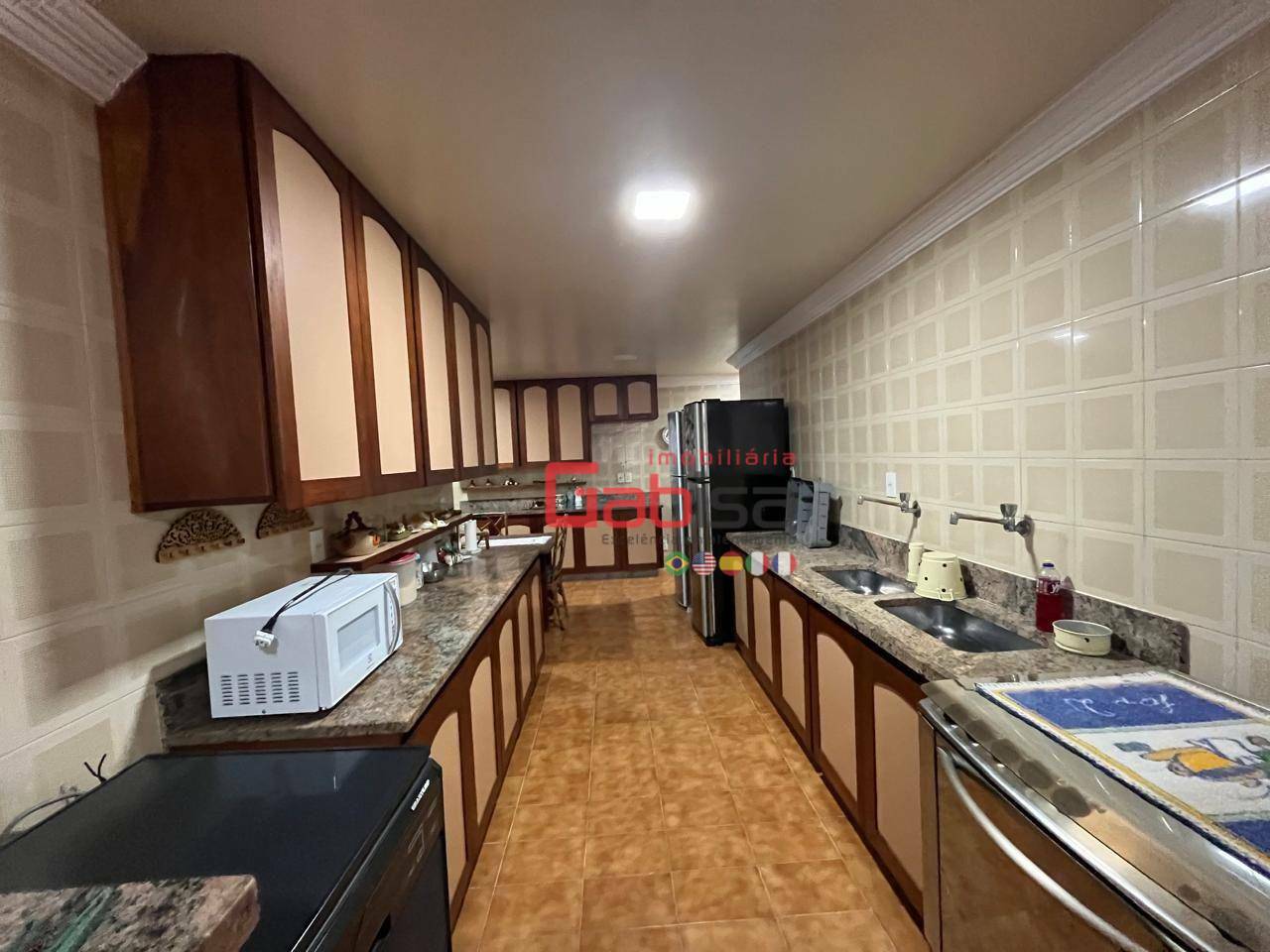 Apartamento à venda com 4 quartos, 250m² - Foto 11