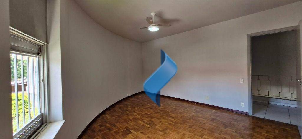 Casa à venda com 4 quartos, 278m² - Foto 22