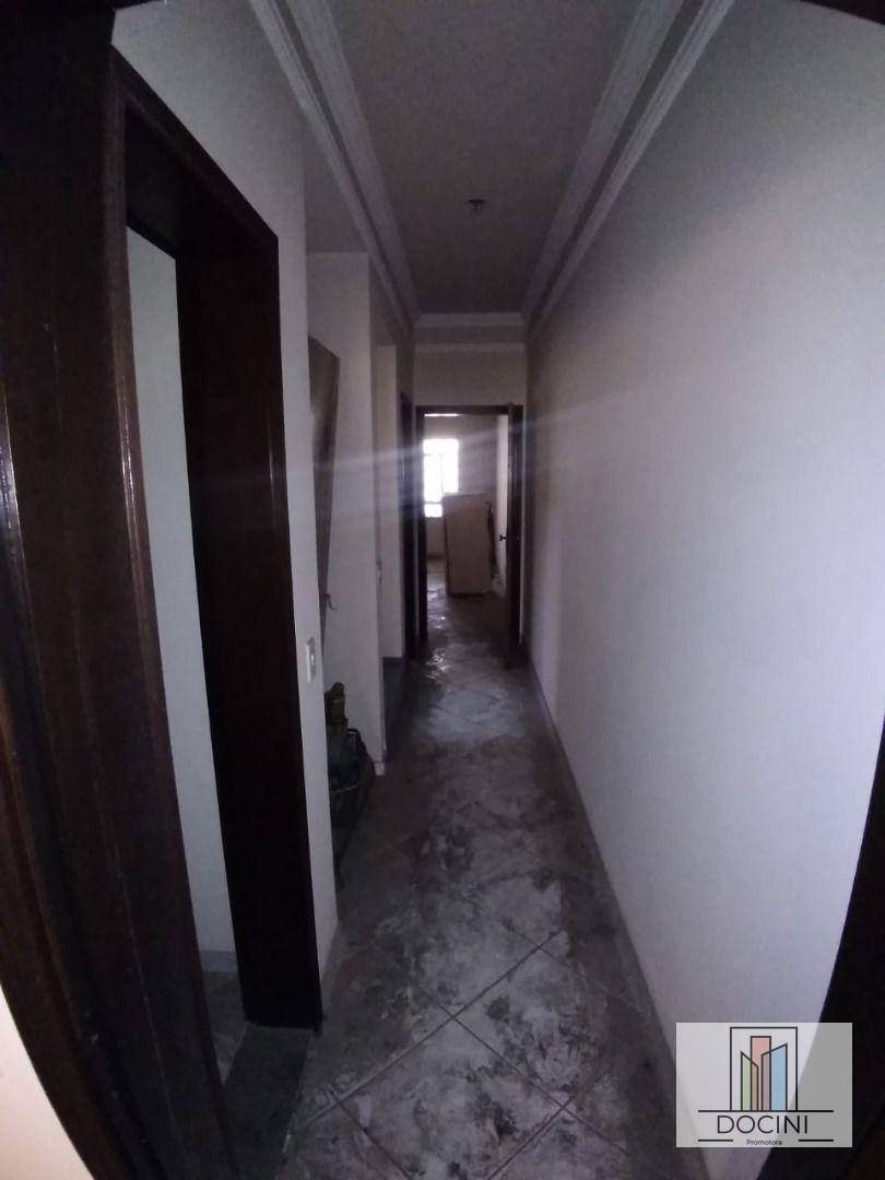 Sobrado à venda com 4 quartos, 260M2 - Foto 23