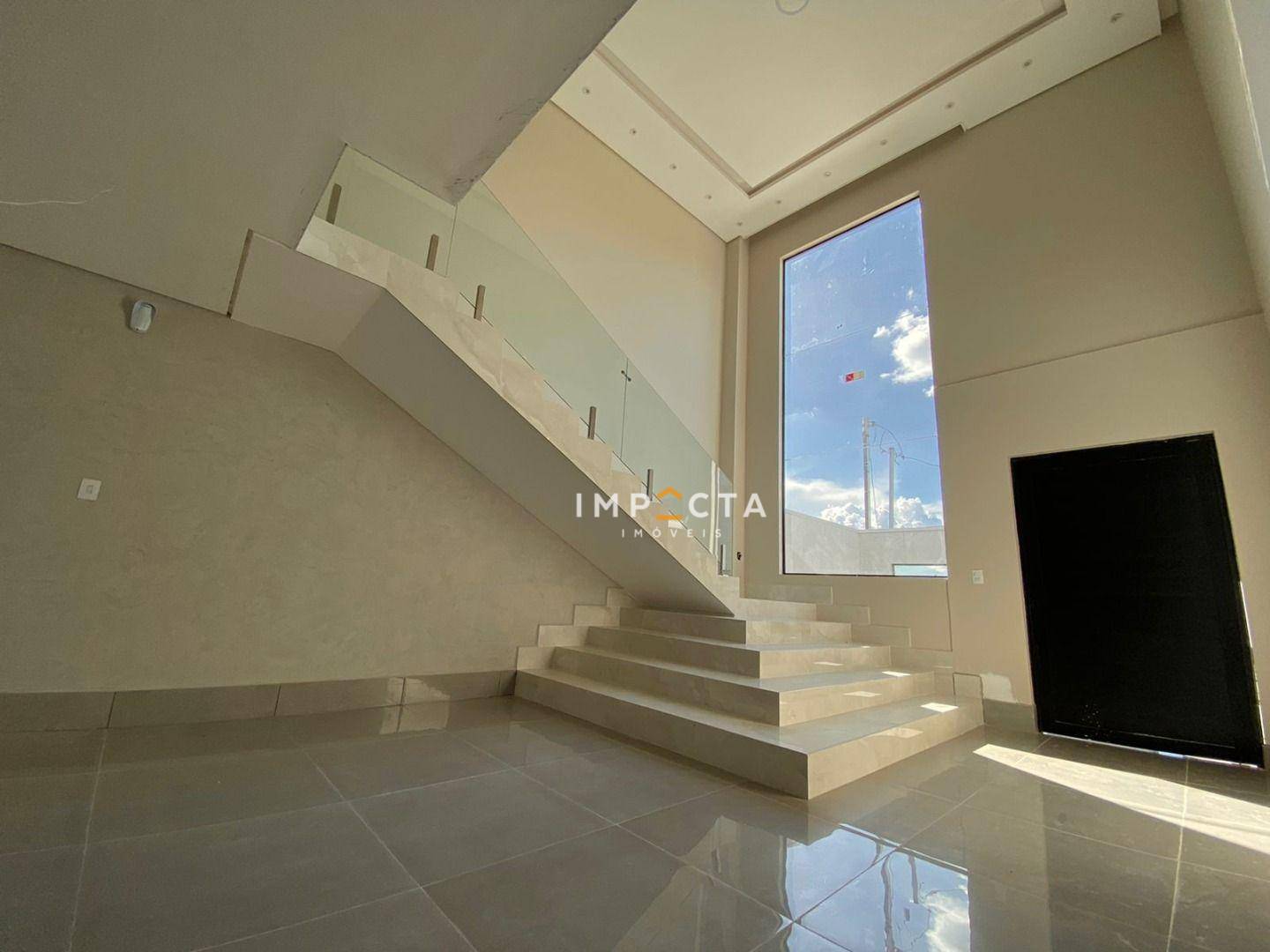 Casa à venda com 4 quartos, 400m² - Foto 2