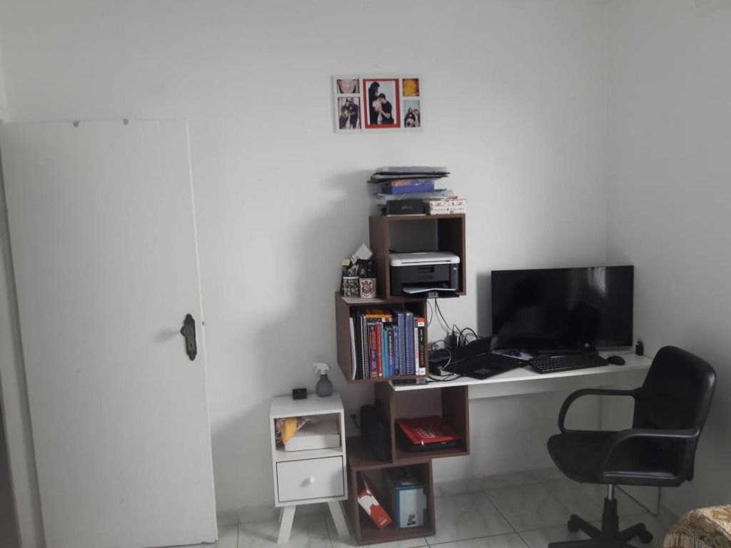 Casa à venda com 4 quartos, 160m² - Foto 18