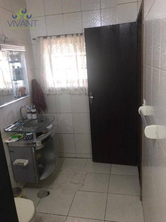 Chácara, 2 quartos, 1225 m² - Foto 9