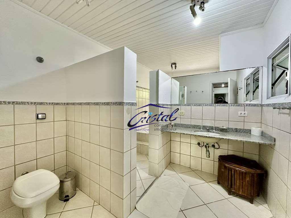 Casa de Condomínio à venda e aluguel com 3 quartos, 473m² - Foto 35