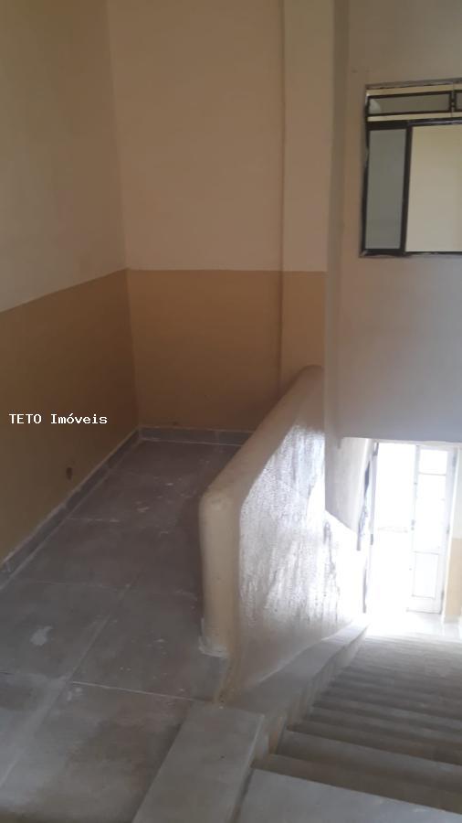 Apartamento à venda com 3 quartos - Foto 5