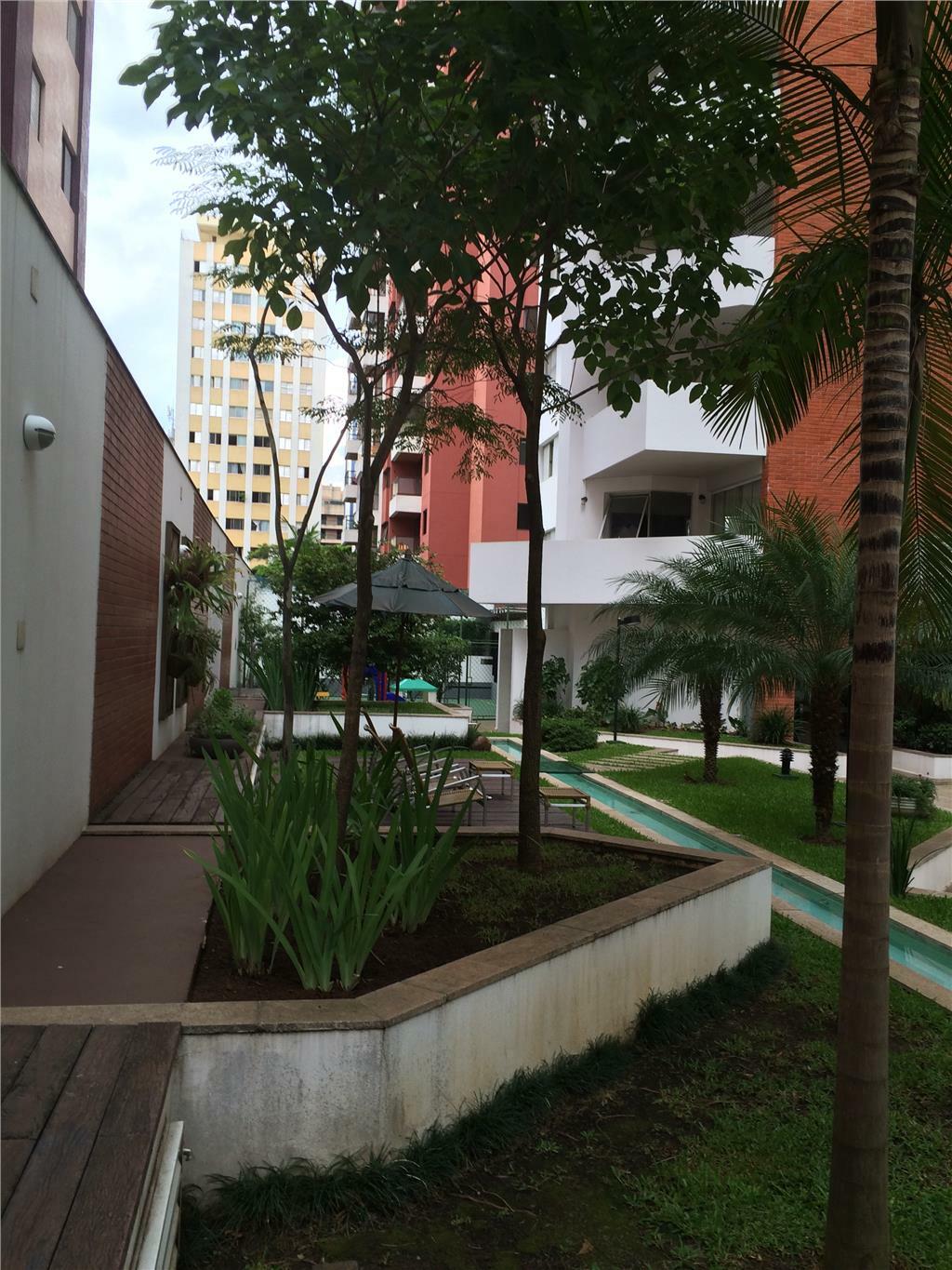 Apartamento à venda com 4 quartos, 167m² - Foto 14