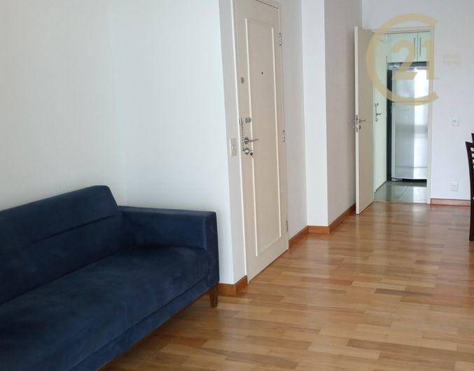 Apartamento para alugar com 3 quartos, 107m² - Foto 5