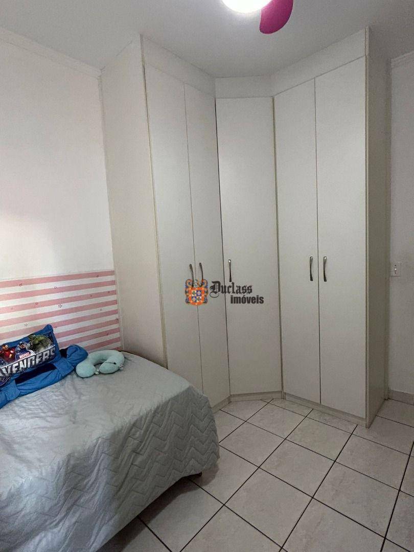 Apartamento à venda com 3 quartos, 107m² - Foto 12