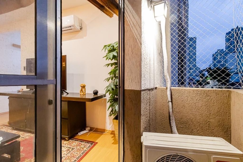 Apartamento à venda com 3 quartos, 120m² - Foto 5