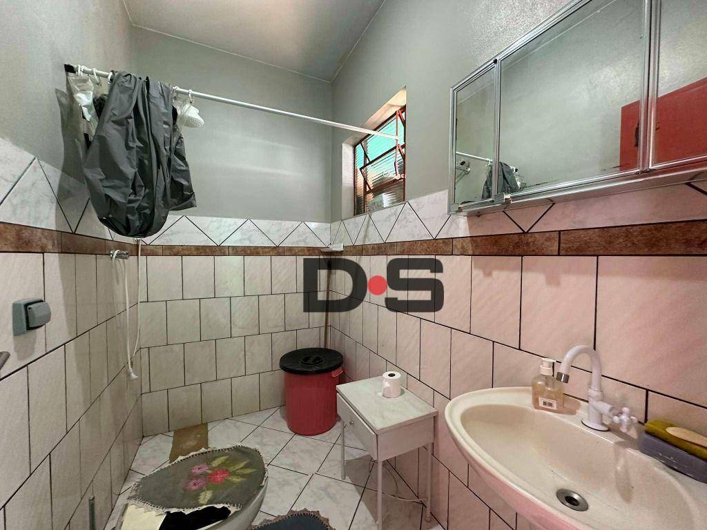 Casa à venda com 3 quartos, 142m² - Foto 14