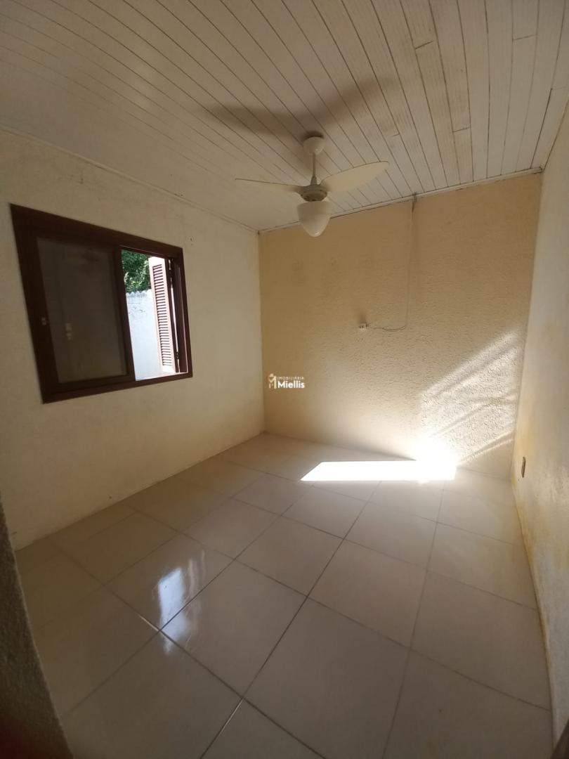 Casa de Condomínio à venda com 3 quartos, 120m² - Foto 4