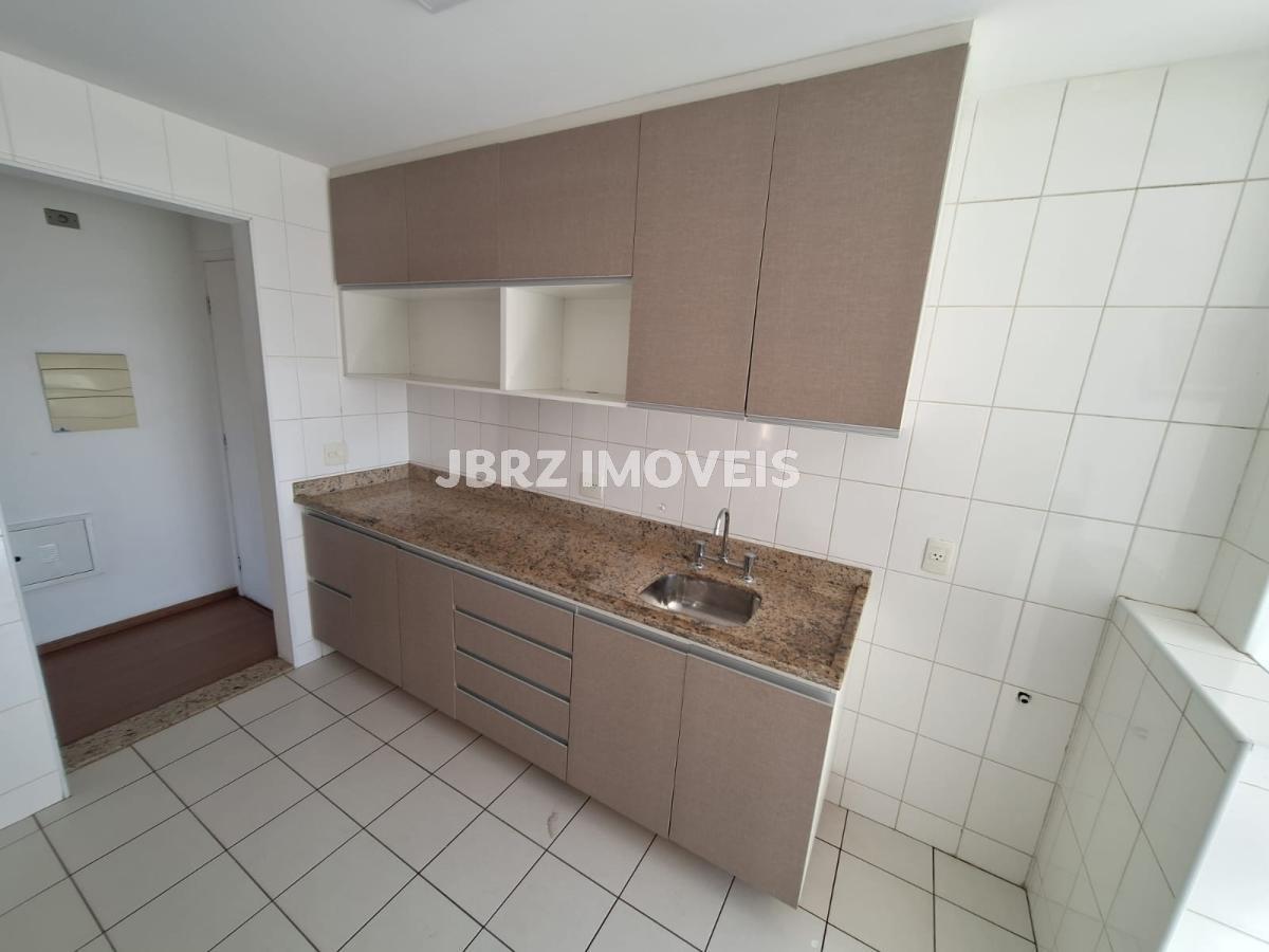 Apartamento à venda com 2 quartos, 76m² - Foto 11