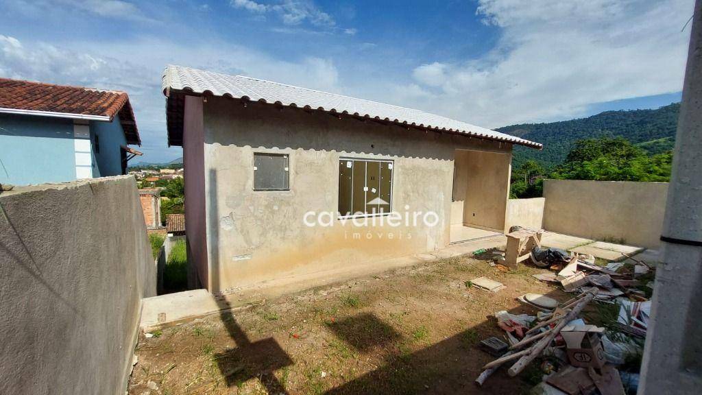 Casa à venda com 2 quartos, 75m² - Foto 3