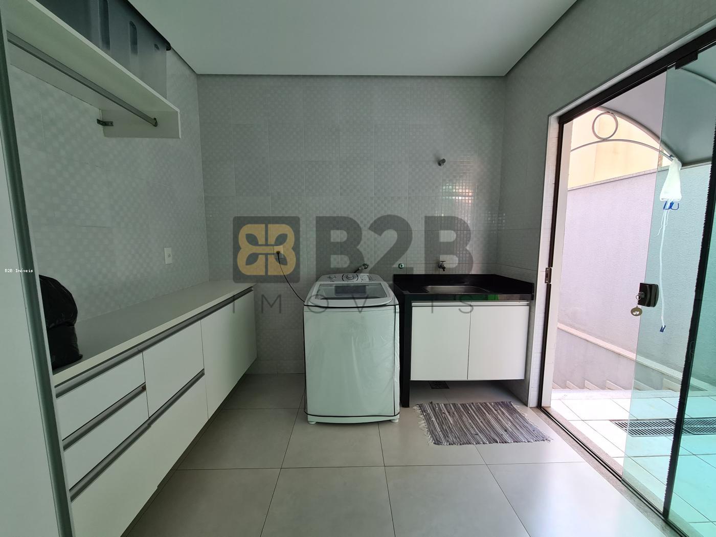 Casa de Condomínio à venda com 3 quartos, 365m² - Foto 23