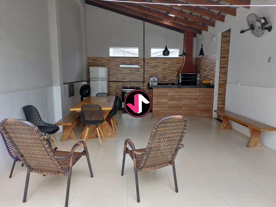 Casa de Condomínio à venda com 3 quartos, 142m² - Foto 1
