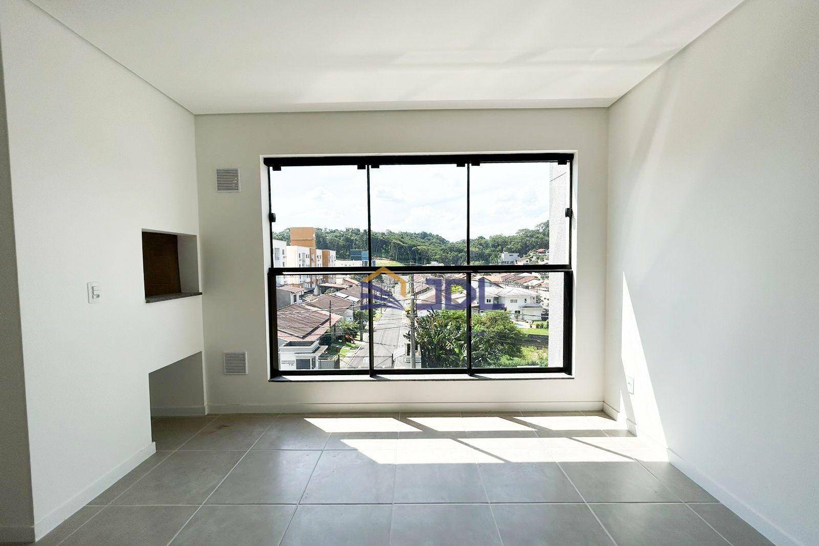 Apartamento à venda com 2 quartos, 57m² - Foto 1