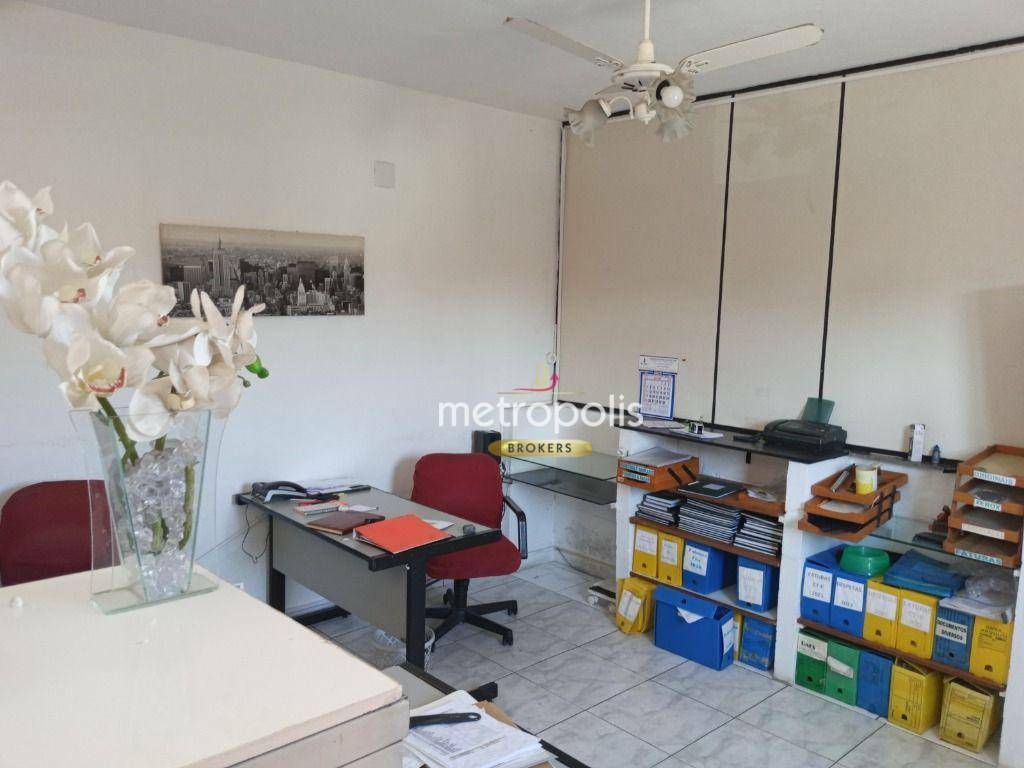 Sobrado à venda com 2 quartos, 176m² - Foto 12