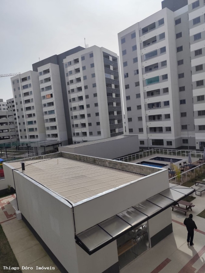 Apartamento à venda com 2 quartos, 41m² - Foto 12