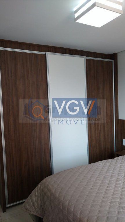 Apartamento à venda com 2 quartos, 86m² - Foto 7