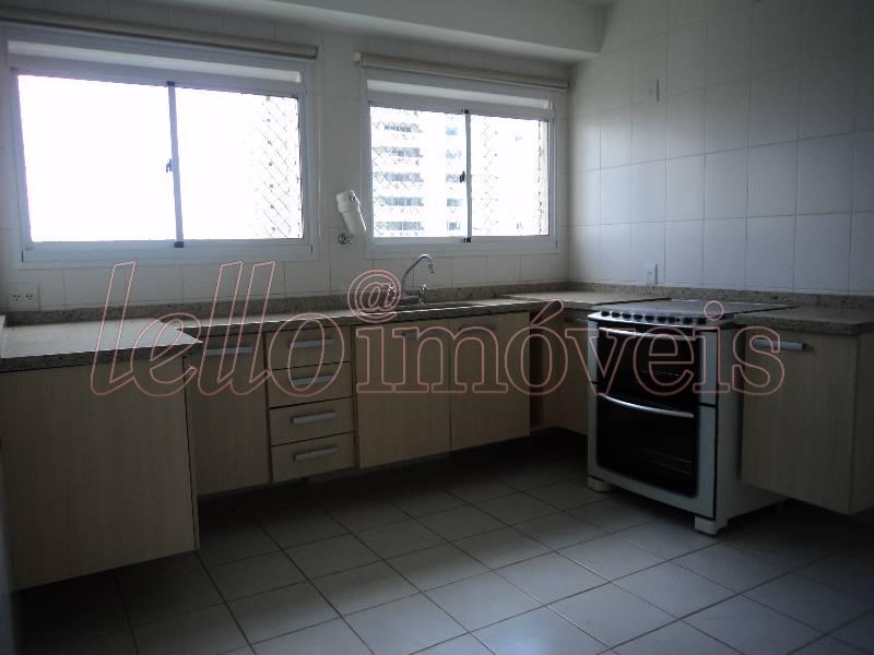 Apartamento à venda com 4 quartos, 171m² - Foto 6