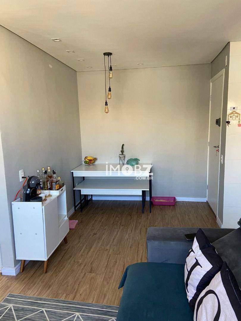 Apartamento à venda com 2 quartos, 42m² - Foto 1