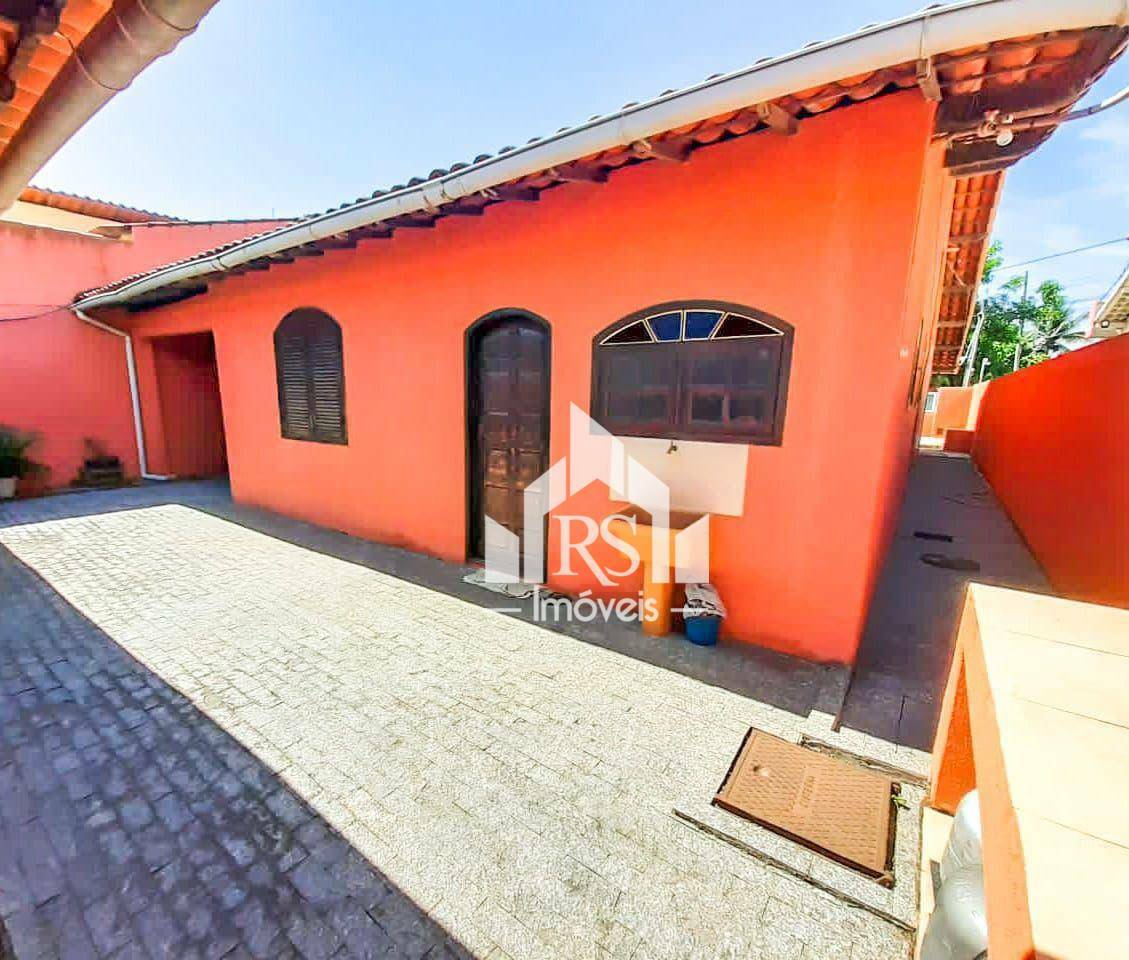 Casa à venda com 5 quartos, 268m² - Foto 14