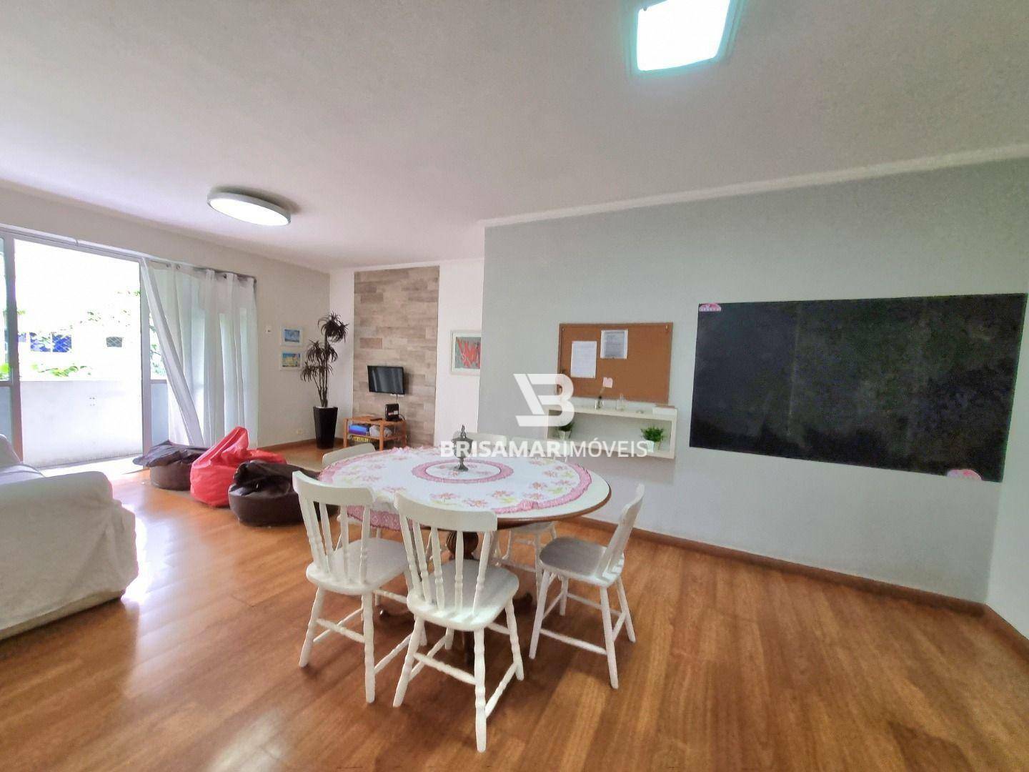 Apartamento à venda com 3 quartos, 134m² - Foto 6