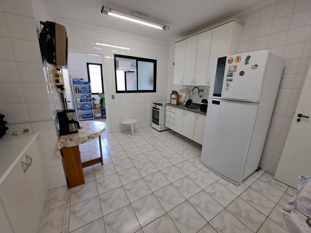 Apartamento à venda com 2 quartos, 95m² - Foto 15