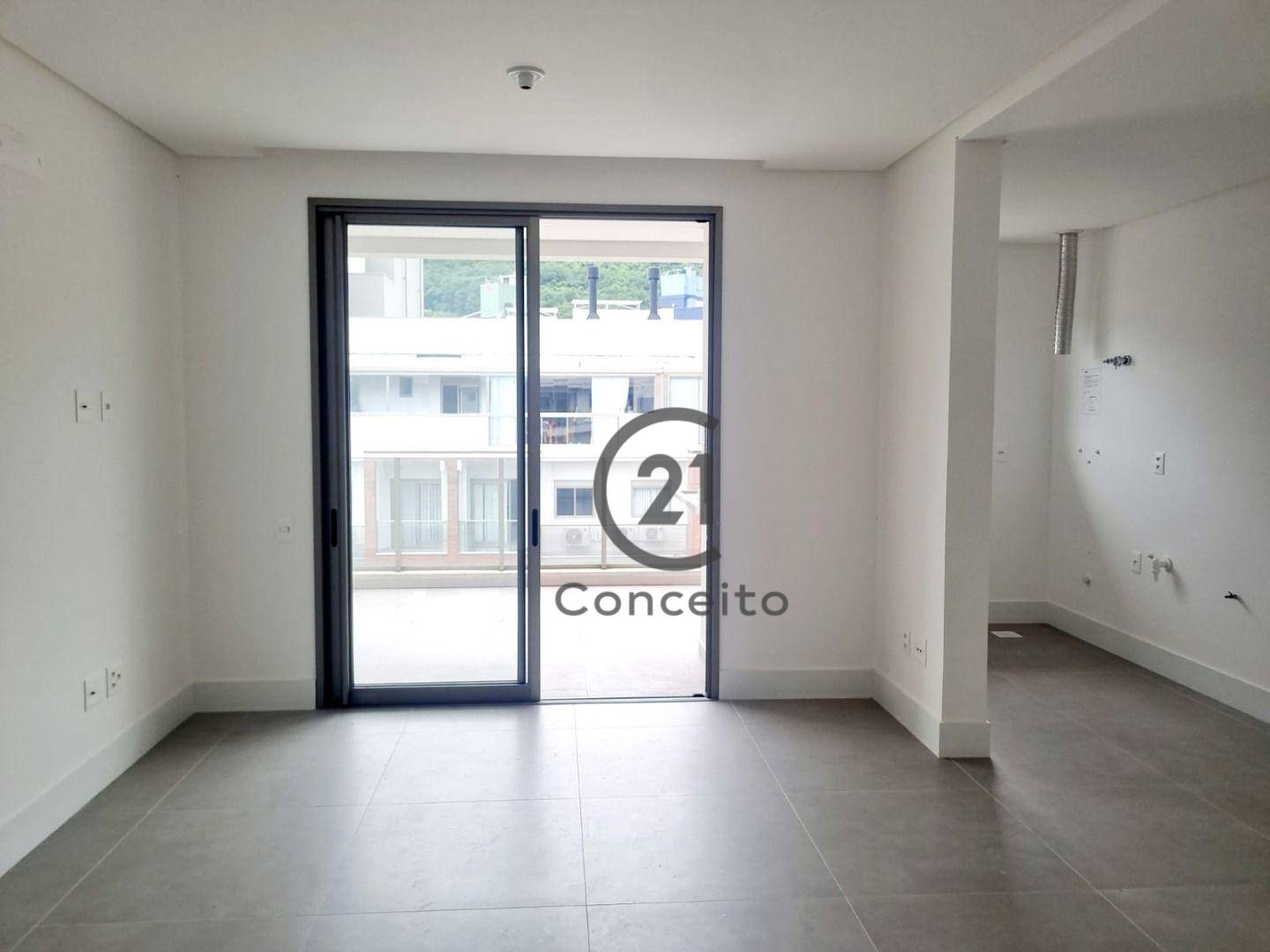 Cobertura à venda com 2 quartos, 109m² - Foto 13