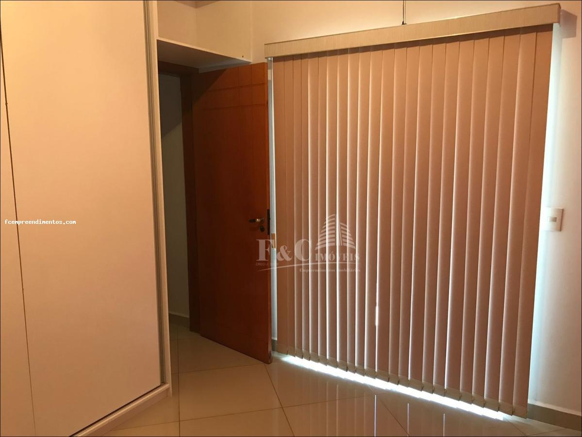 Casa à venda com 3 quartos, 200m² - Foto 10