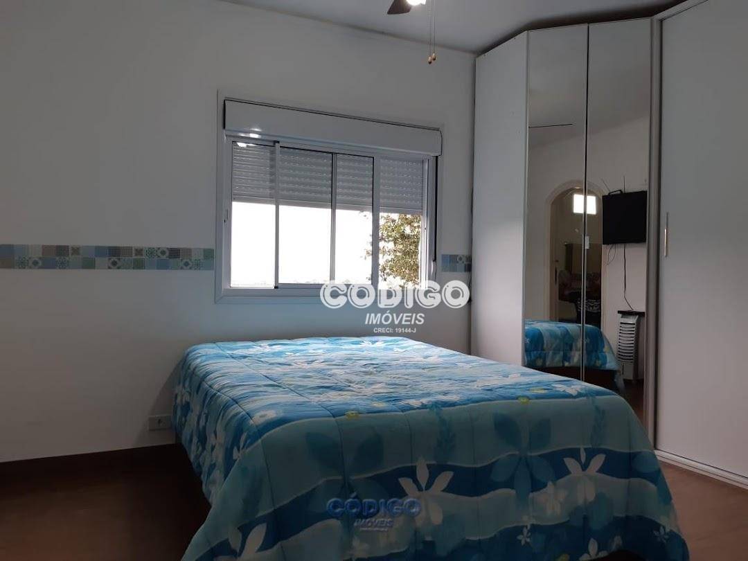 Casa à venda com 3 quartos, 330m² - Foto 10