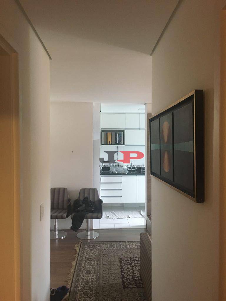 Apartamento à venda com 2 quartos, 127m² - Foto 3