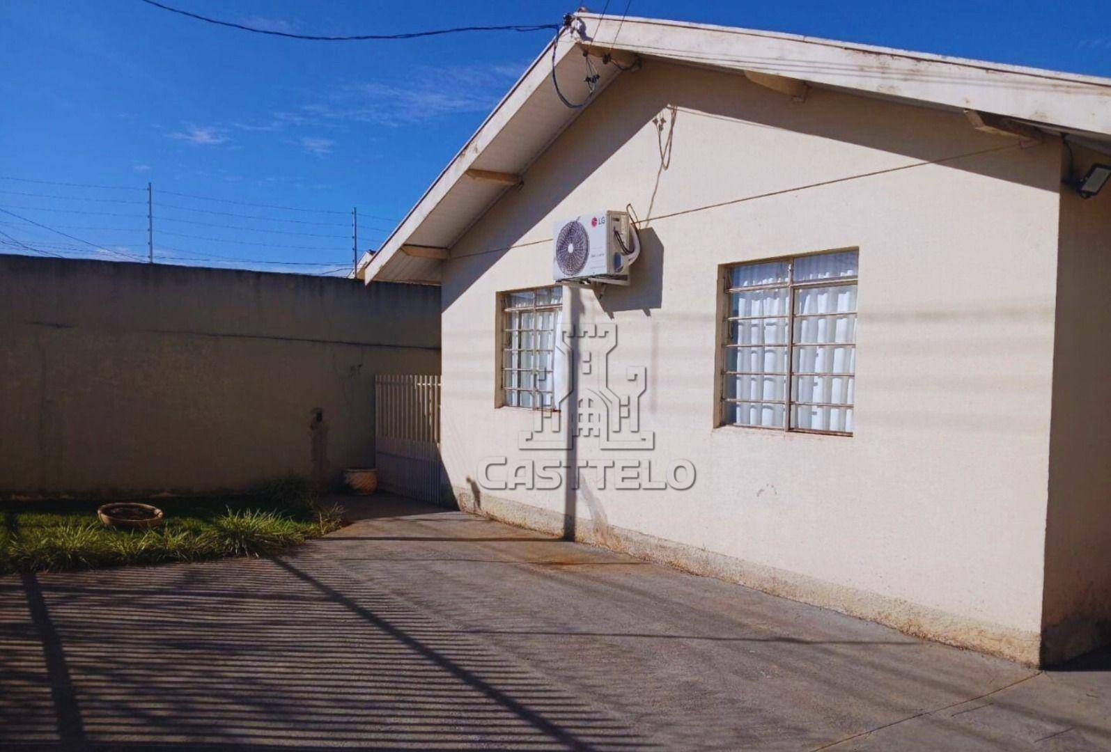 Casa, 2 quartos, 175 m² - Foto 1