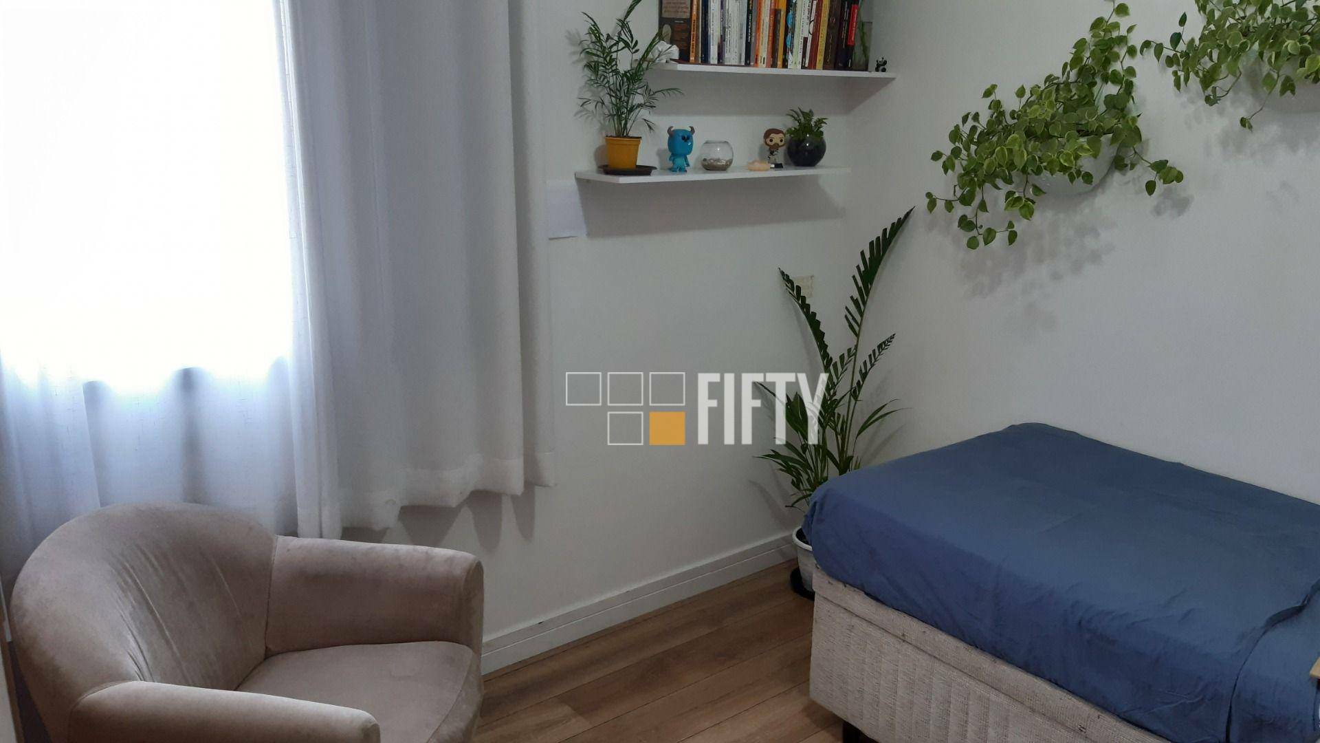 Apartamento à venda com 3 quartos, 75m² - Foto 7