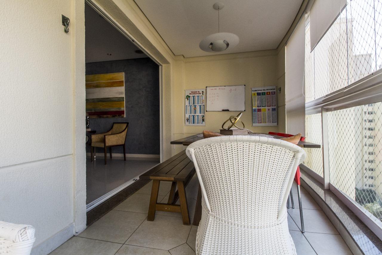 Apartamento à venda com 3 quartos, 133m² - Foto 16