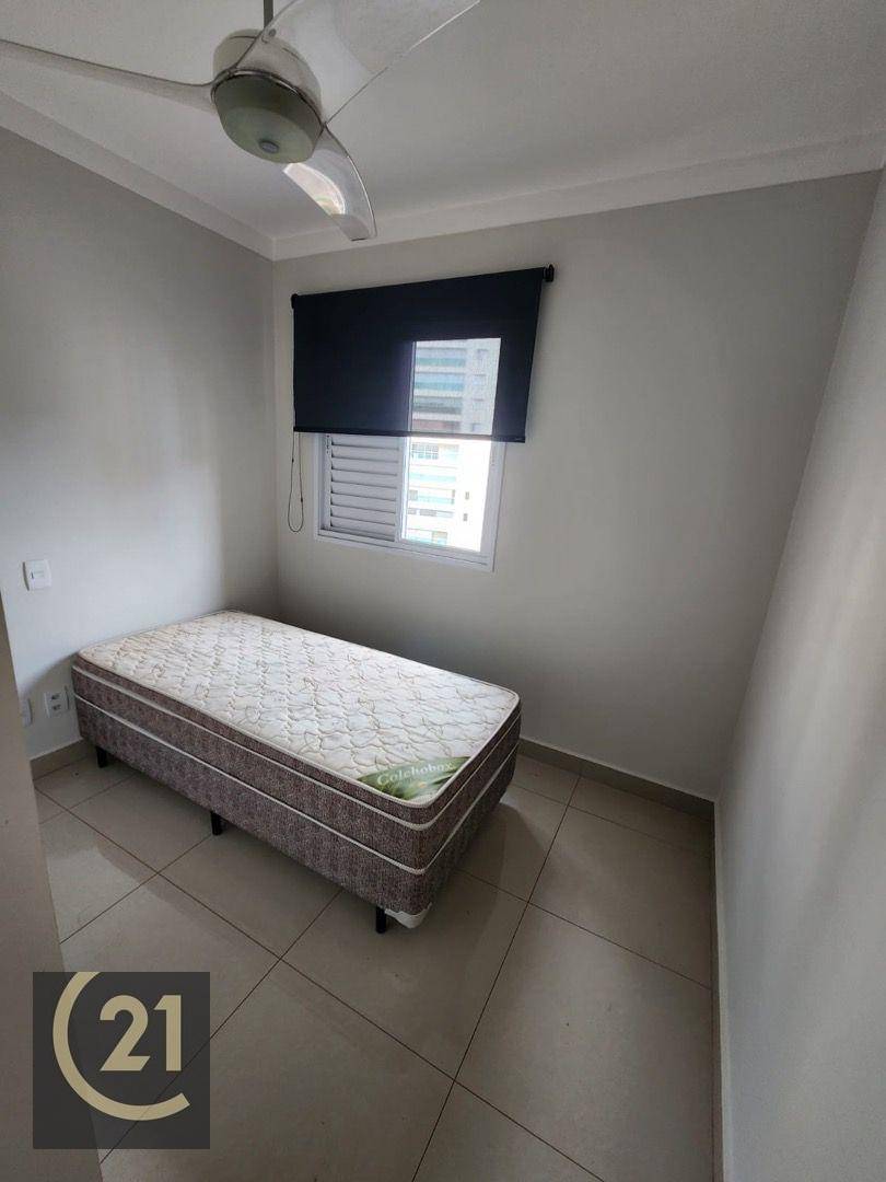 Apartamento para alugar com 3 quartos, 98m² - Foto 10