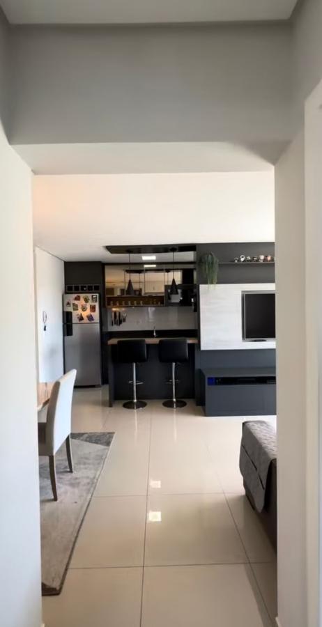 Apartamento à venda com 2 quartos, 72m² - Foto 7